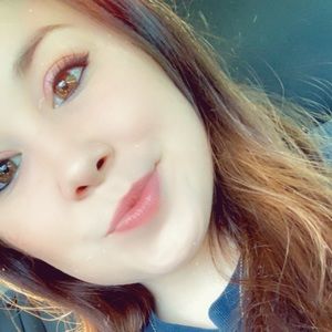 Meet your Posher, Mikayla